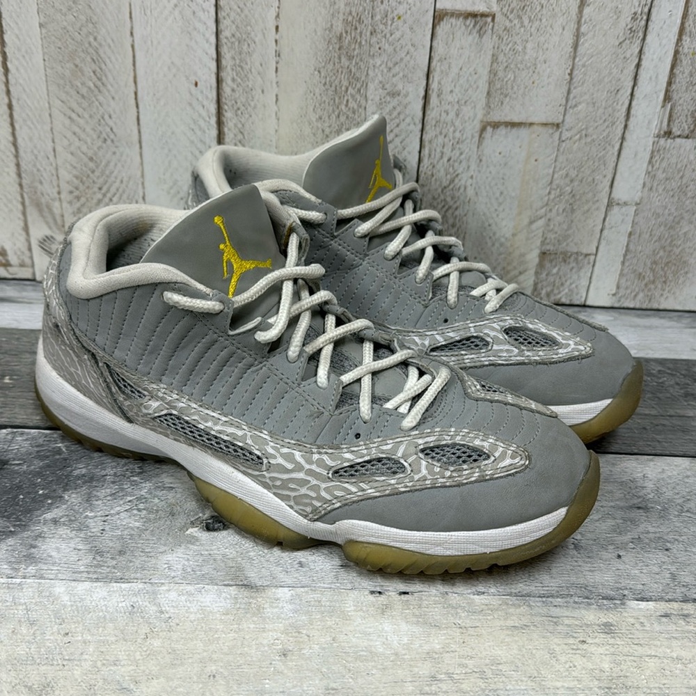 Nike Air Jordan Low IE Size 8.5
